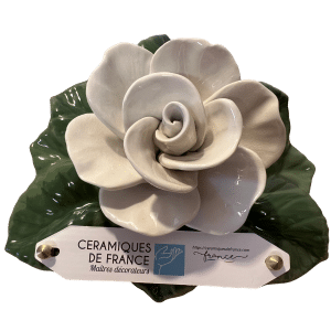 Rose blanche en céramique